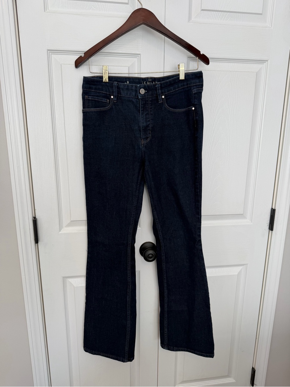 WHBM Sculpt Skinny Flare size 8